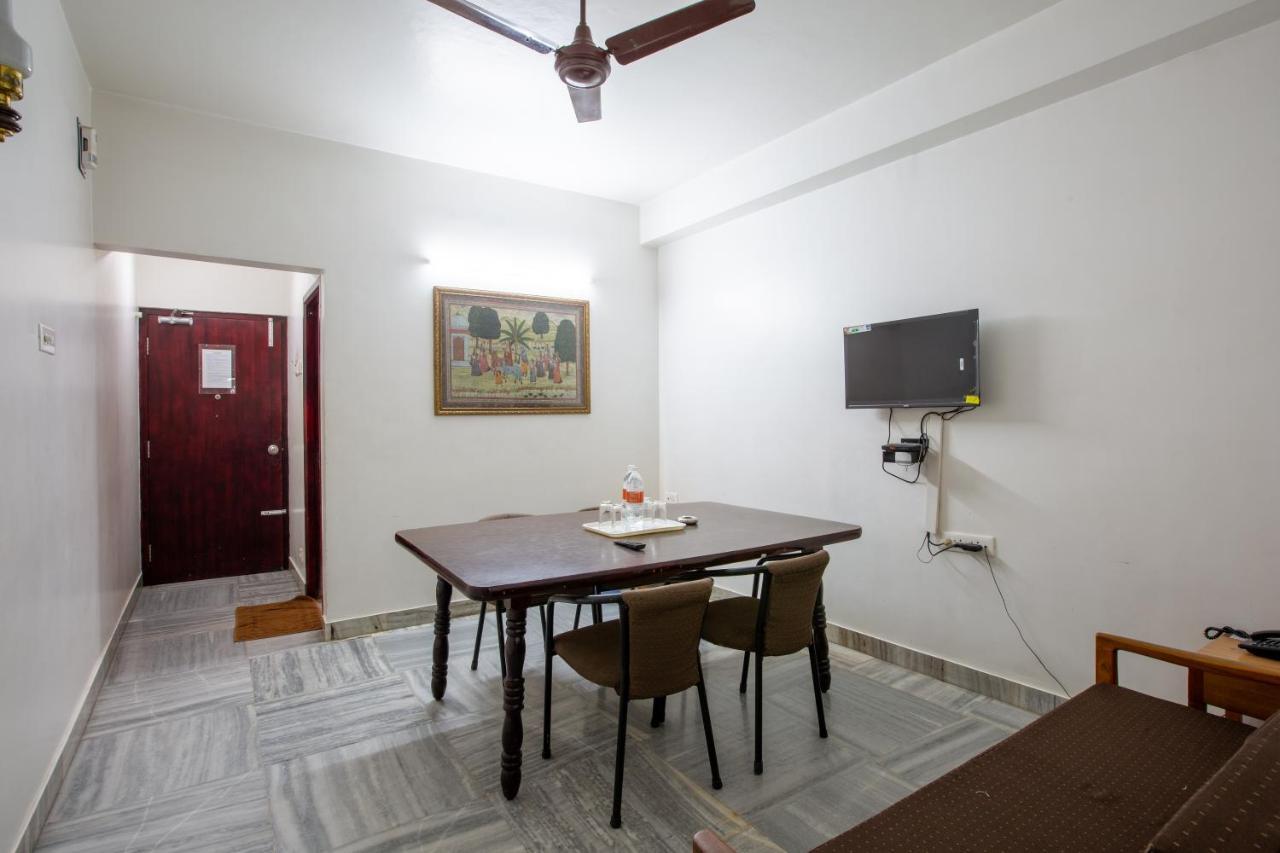 קוימבטור Sri Aarvee Hotels מראה חיצוני תמונה